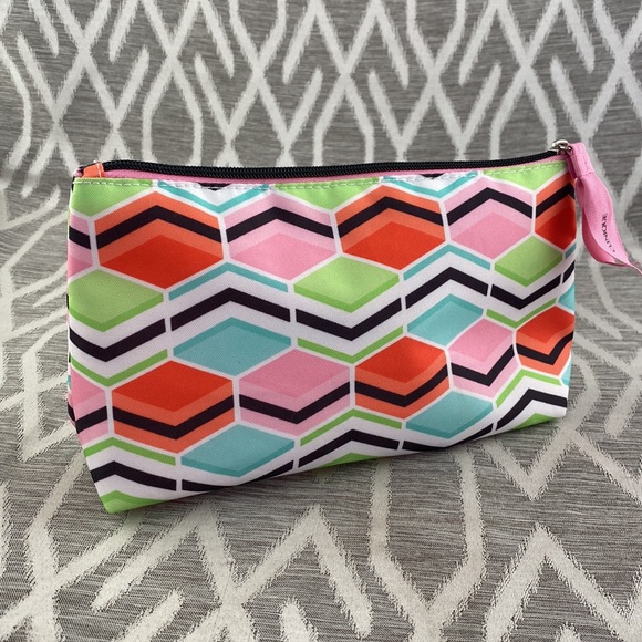 Clinique Makeup Bag Pouch Cosmetic Bag NEW - Picture 2 of 5